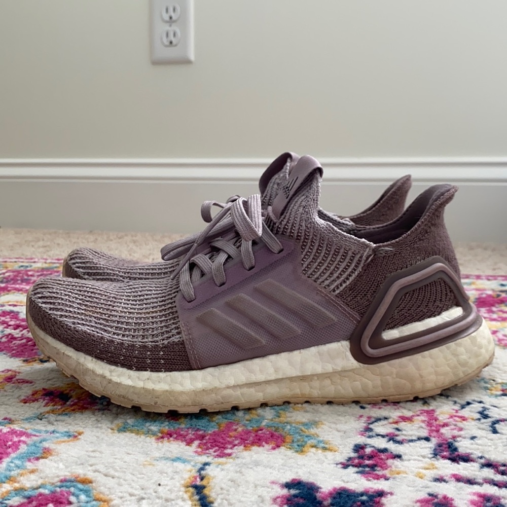 Adidas Women’s Ultraboost Size 7
